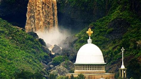 The Fascinating Debre Libanos Monastery! A Historical and Architectural Gem Nestled in Ethiopia's Majestic Mountains