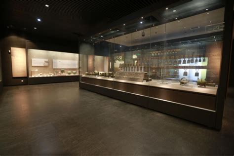 Ancient Wonders Await: Unearthing History at the Pingdingshan Museum!