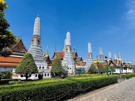 Giant Swing: A Testament to Siam's Rich History and Architectural Grandeur!