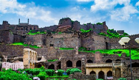 Golconda Fort, A Majestic Monument Steeped in History and Architectural Brilliance!